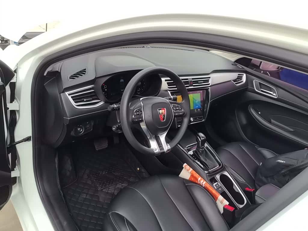 Roewe i5, 2021 6