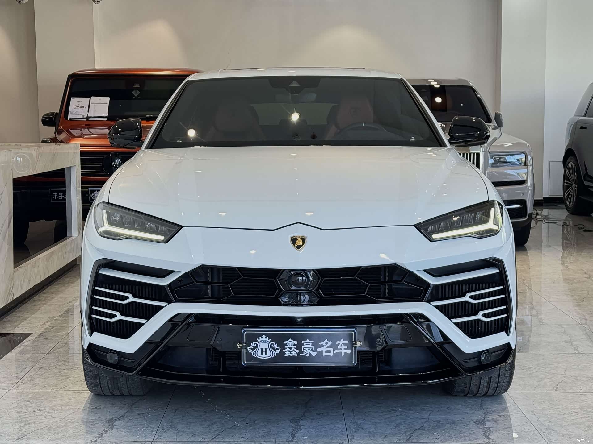Lamborghini Urus, 2019 3