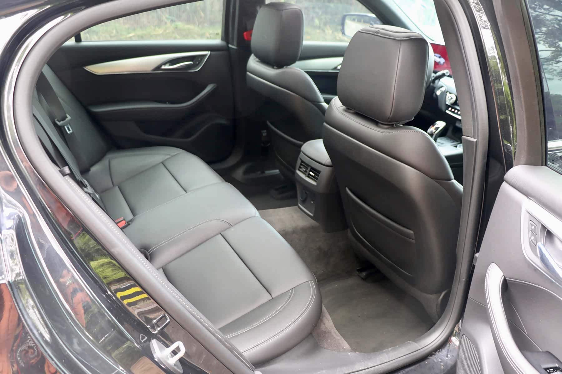 Cadillac CT5, 2025 11