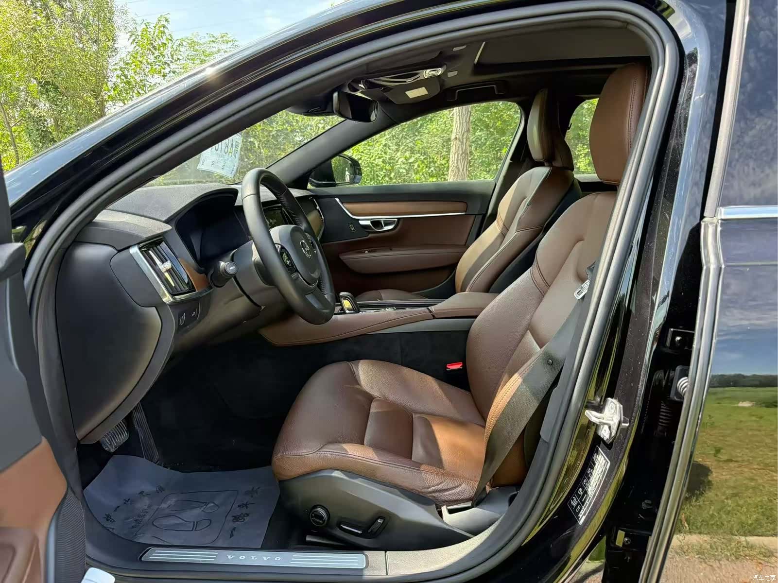 Volvo S90, 2021 4