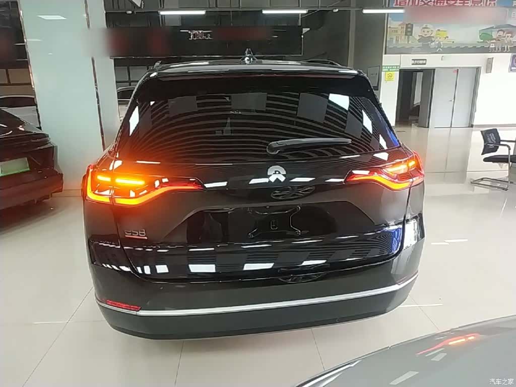 NIO ES8, 2022 6