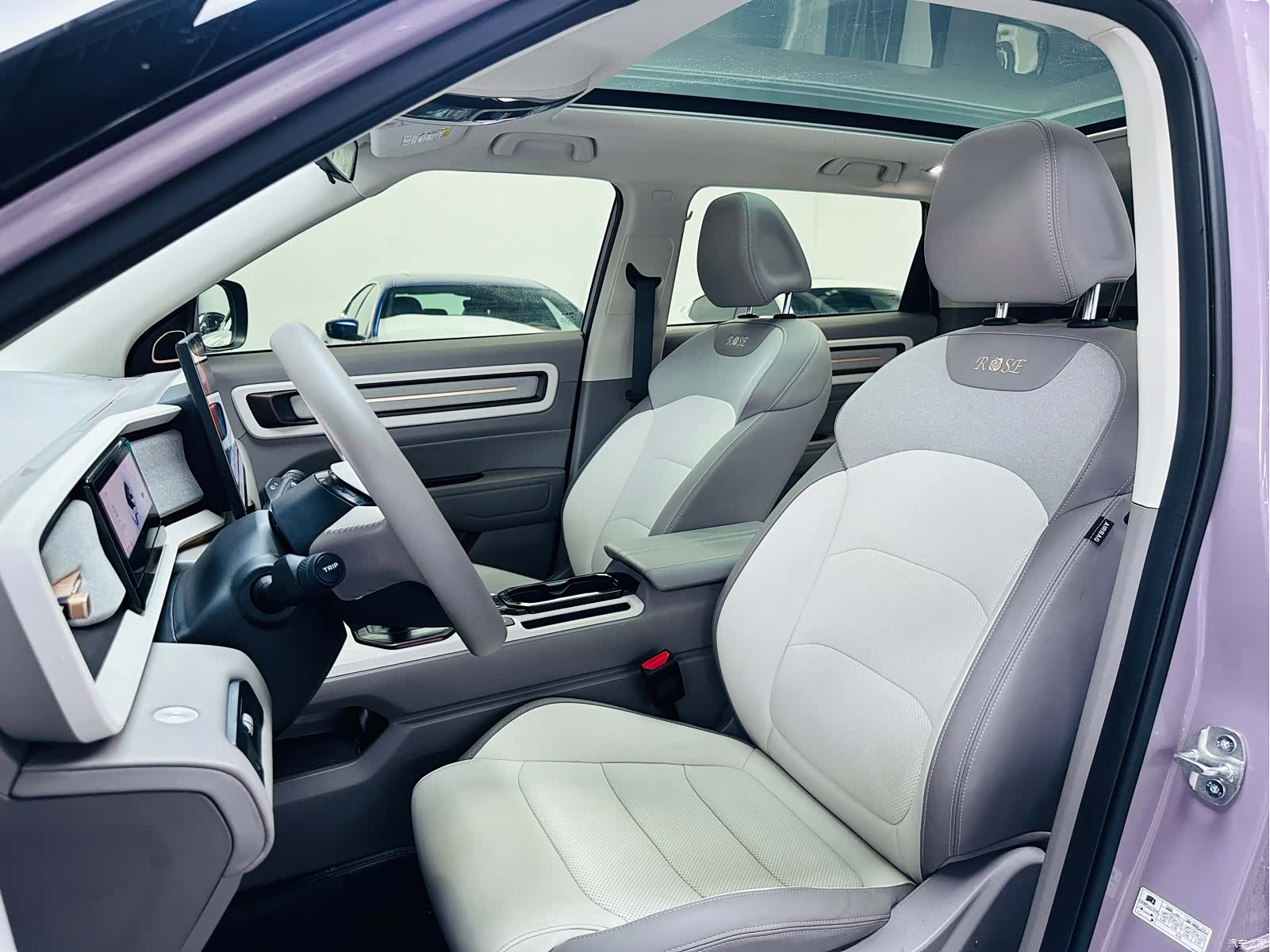 Geely Icon, 2025 10