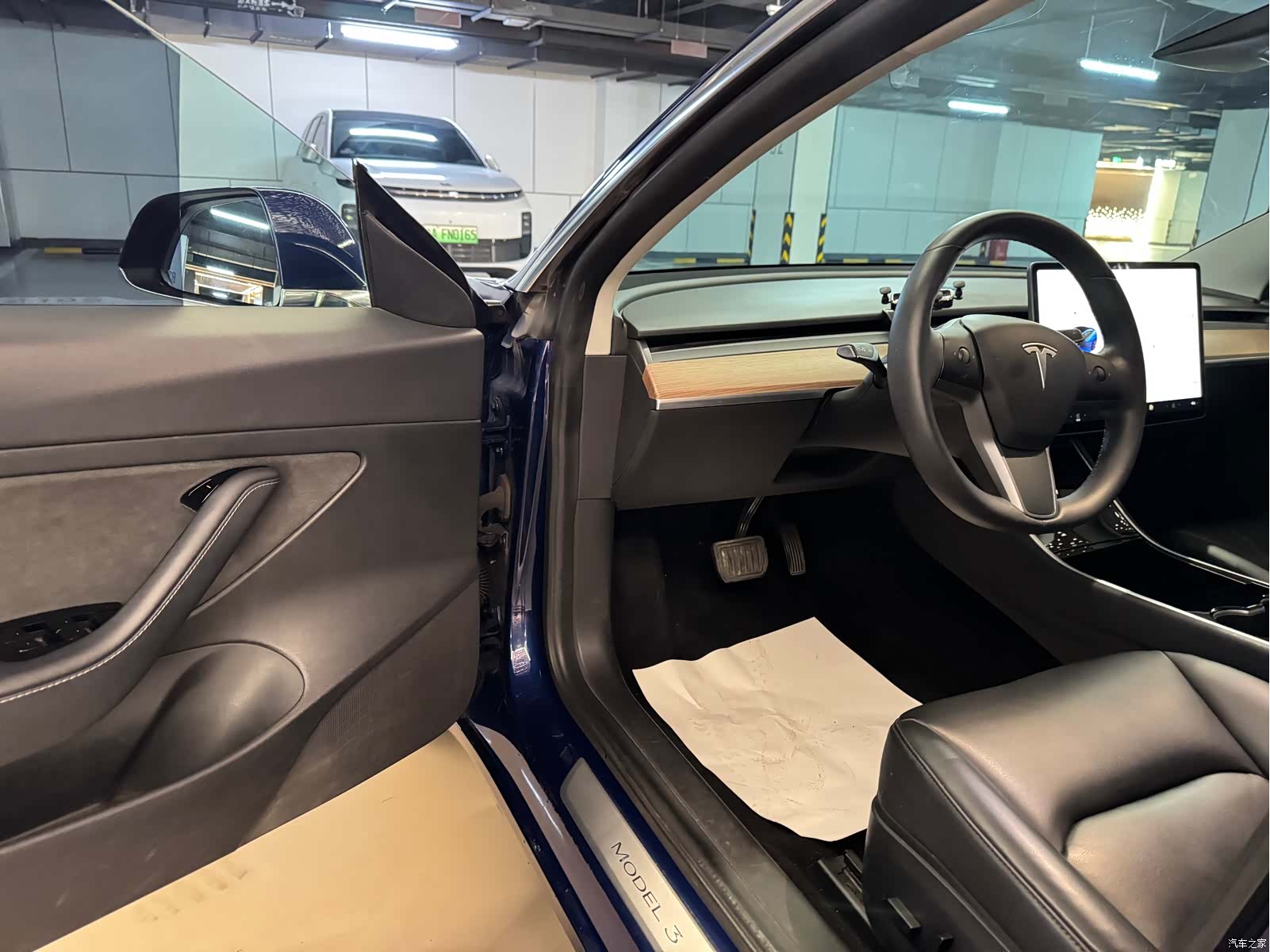 Tesla Model 3, 2020 7