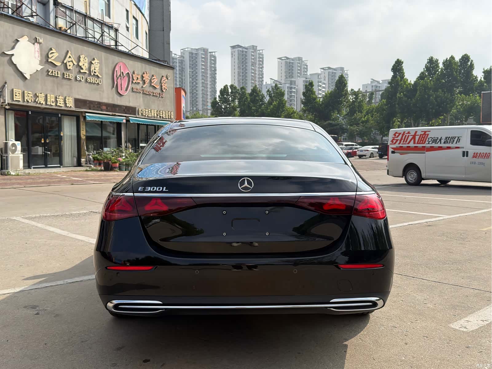 Mercedes-Benz E-Class, 2026 13