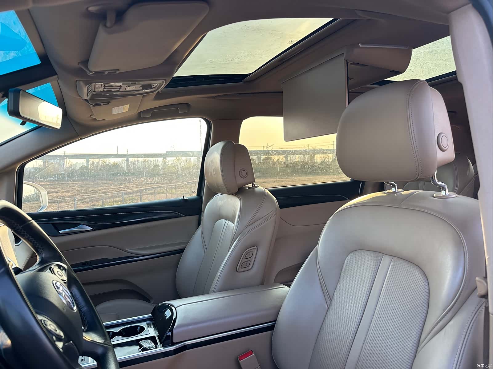 Buick GL8, 2021 6