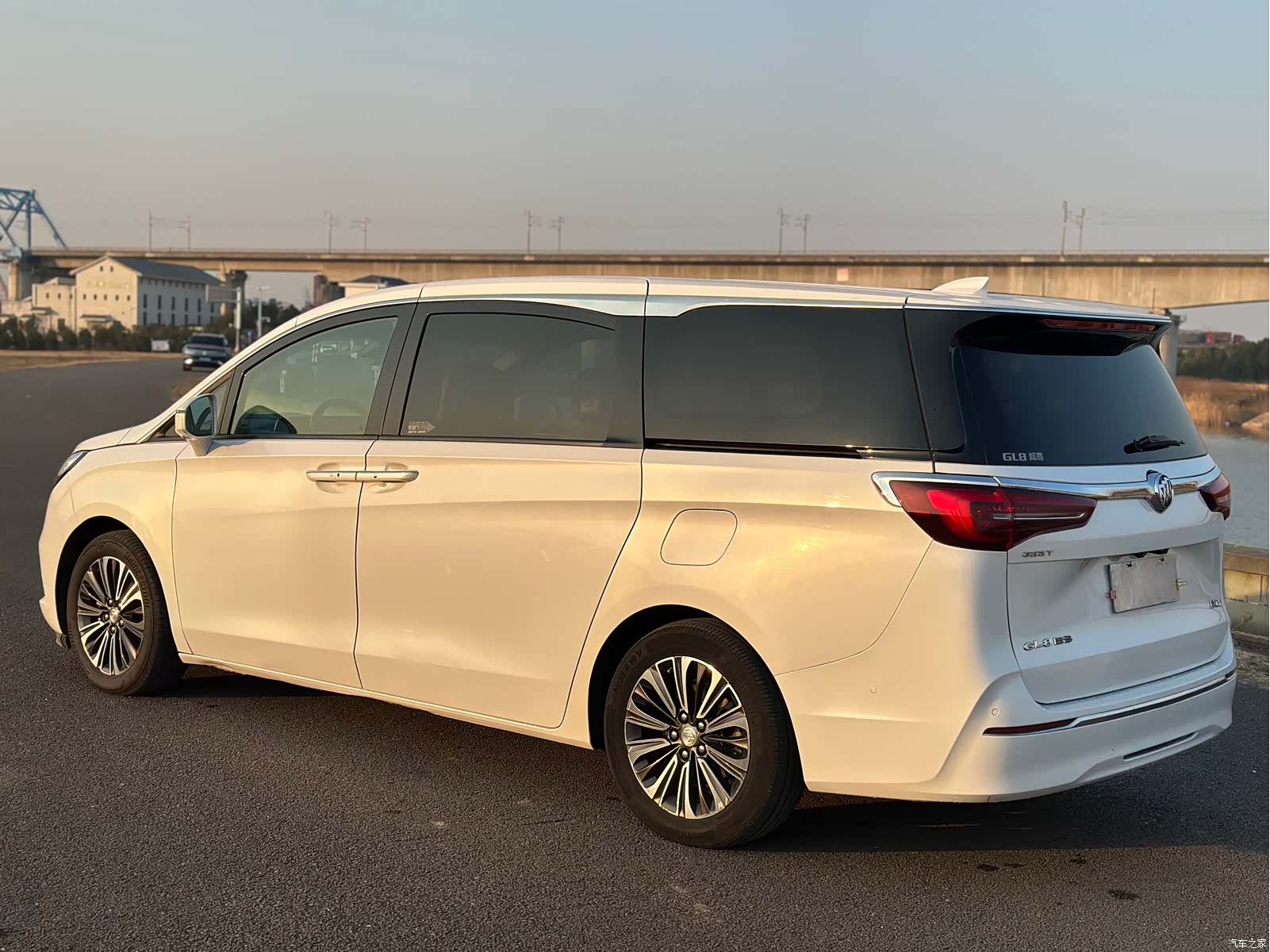 Buick GL8, 2021 17