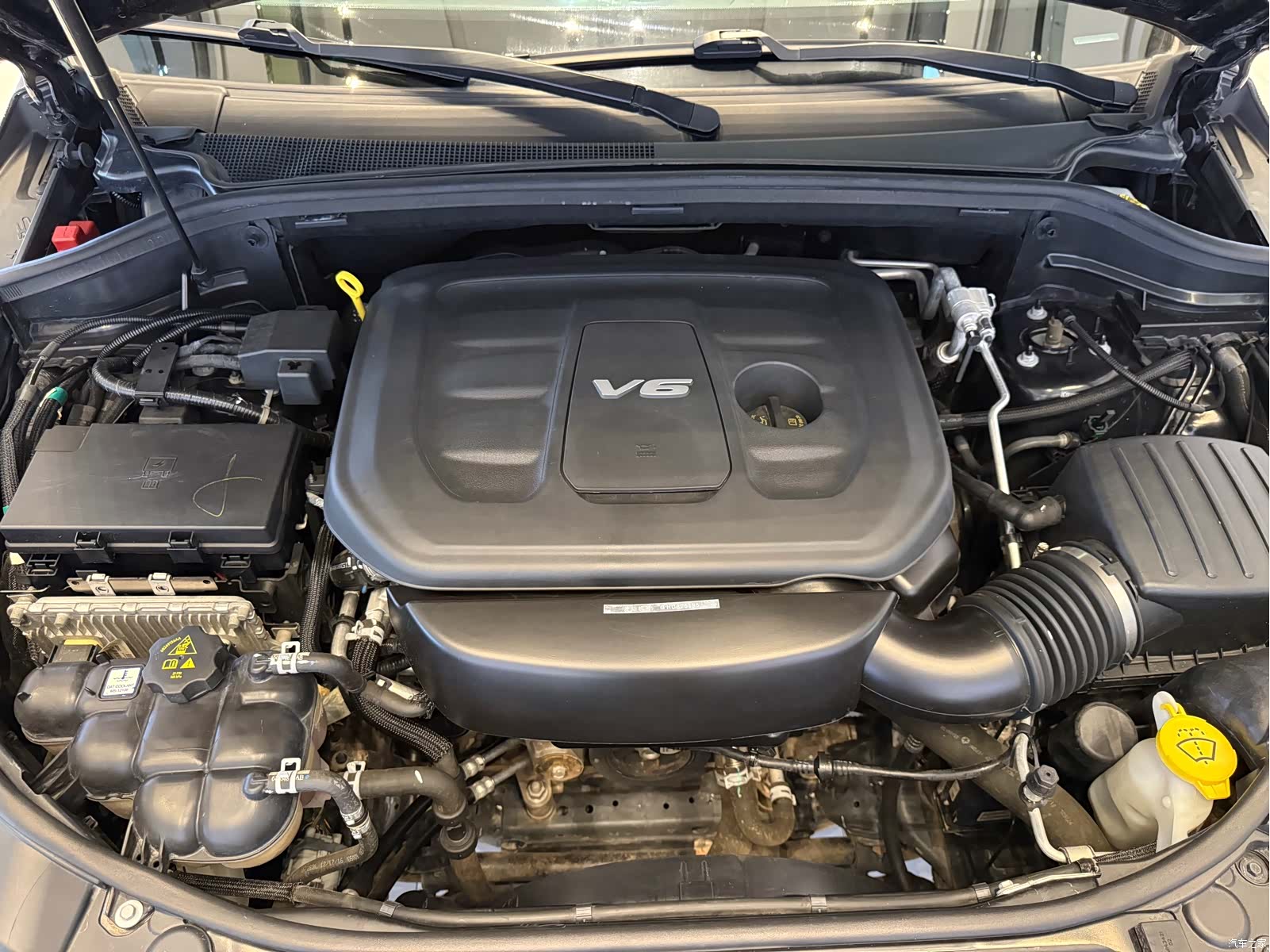 Jeep Grand Cherokee, 2019 18