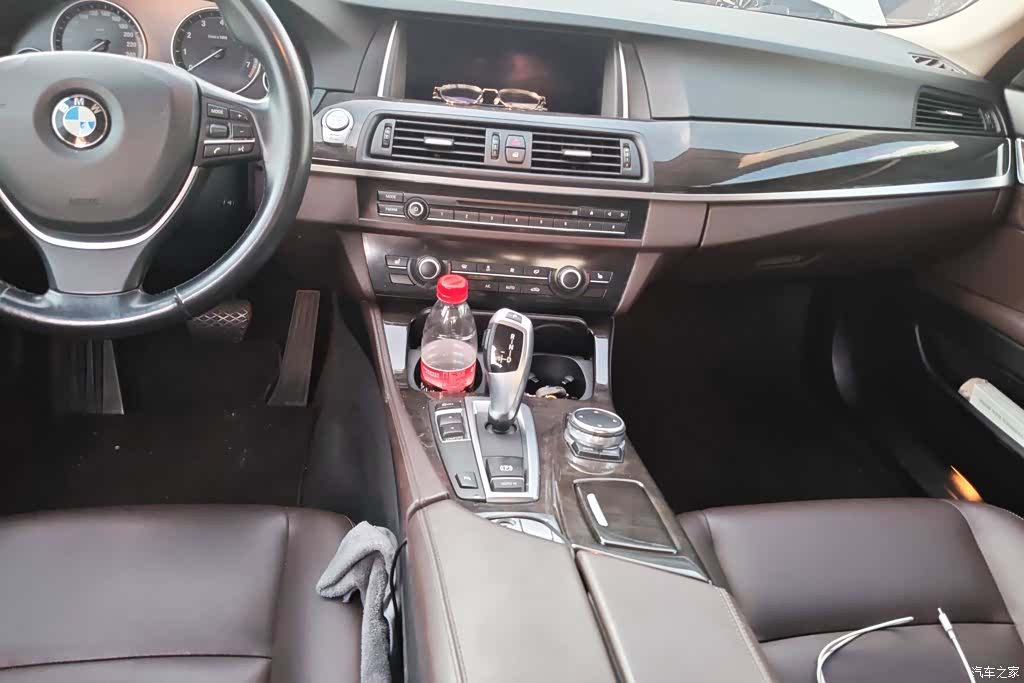 BMW 5 Series, 2016 16