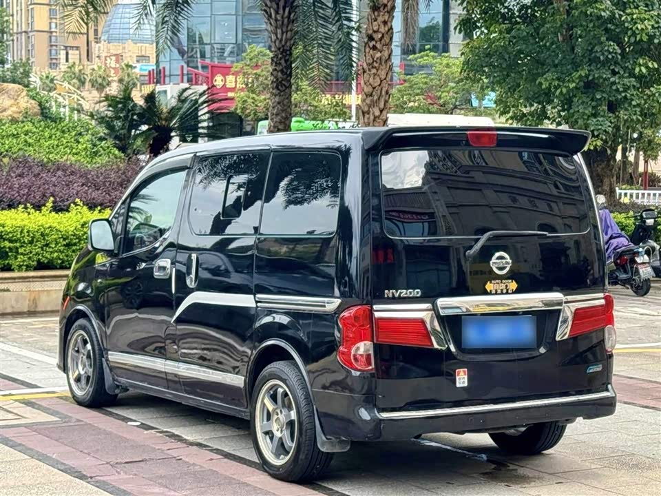 Nissan NV200 Nissan NV200
