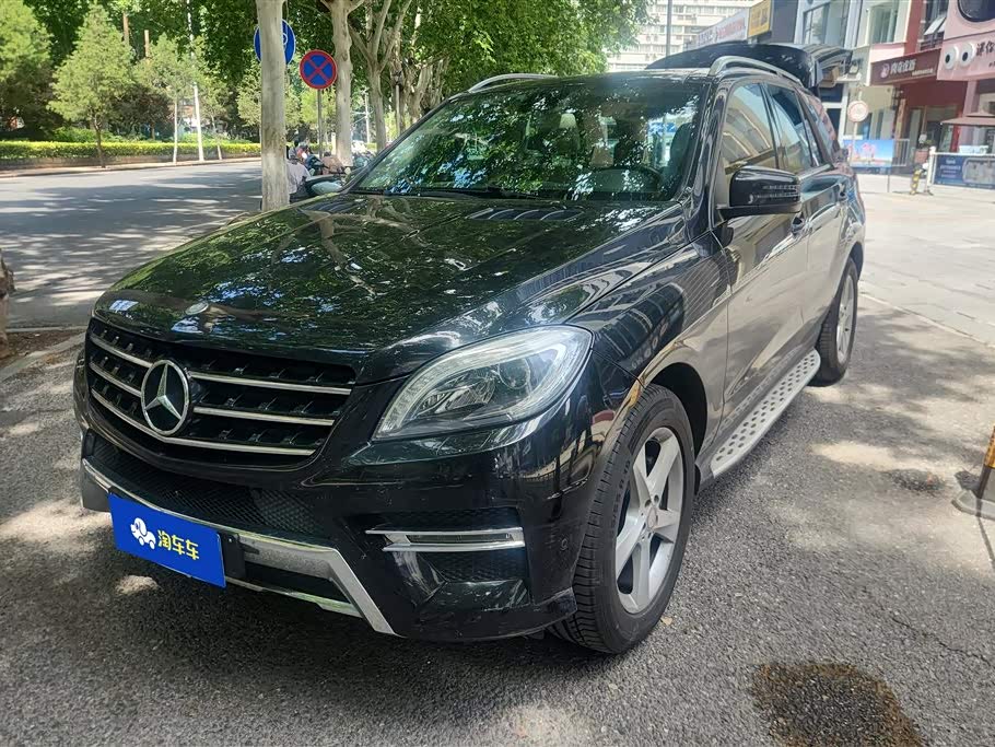 Mercedes-Benz M