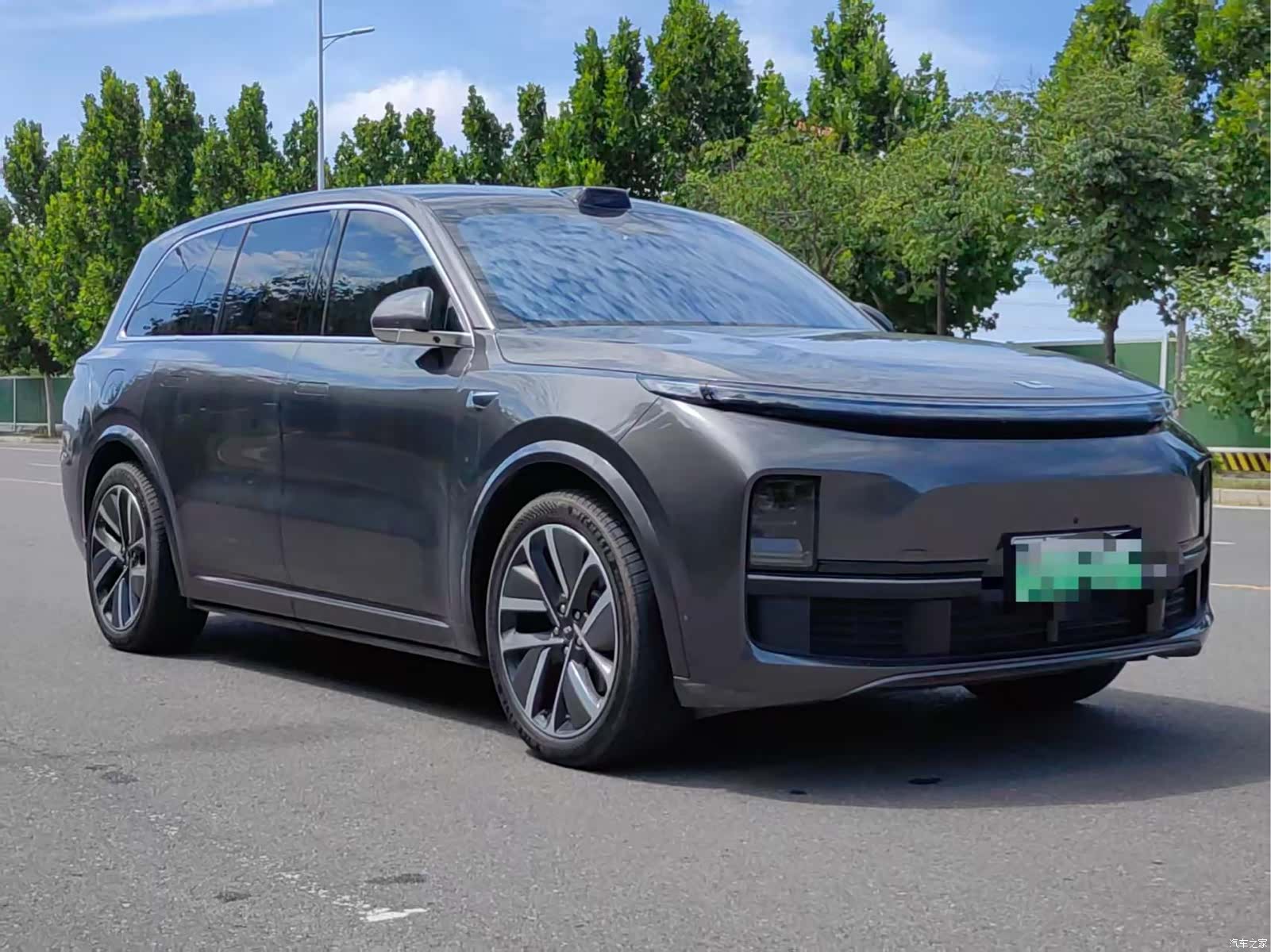 Li Auto L9, 2024 3