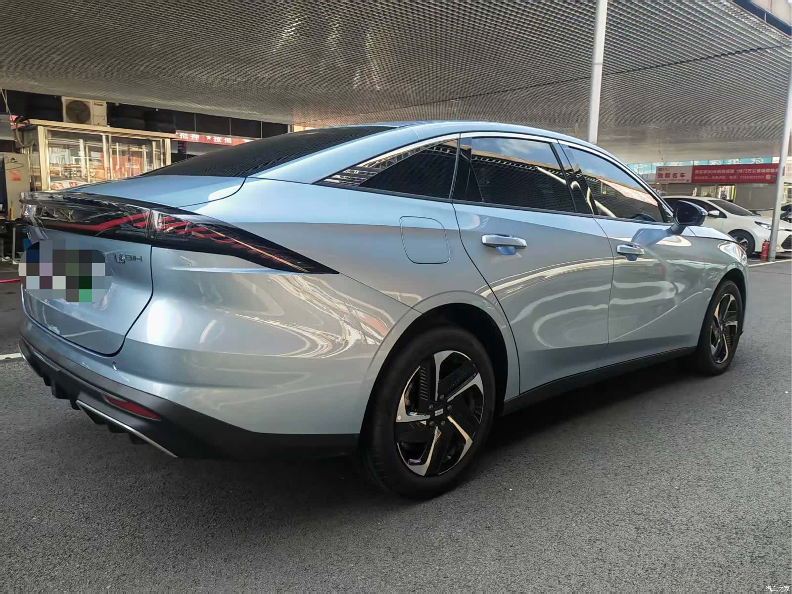 Geely Galaxy L6, 2025 8