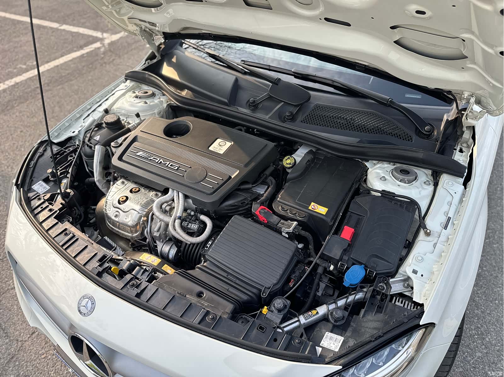 Mercedes-Benz GLA, 2015 46