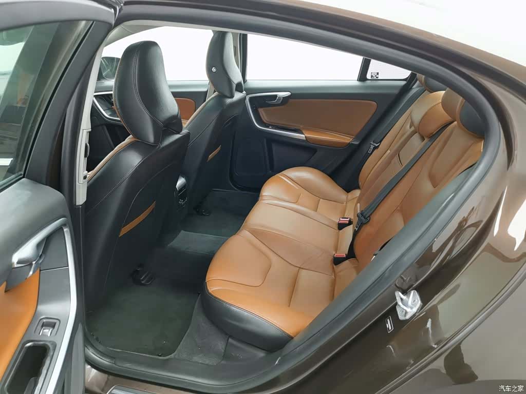 Volvo S60, 2016 15