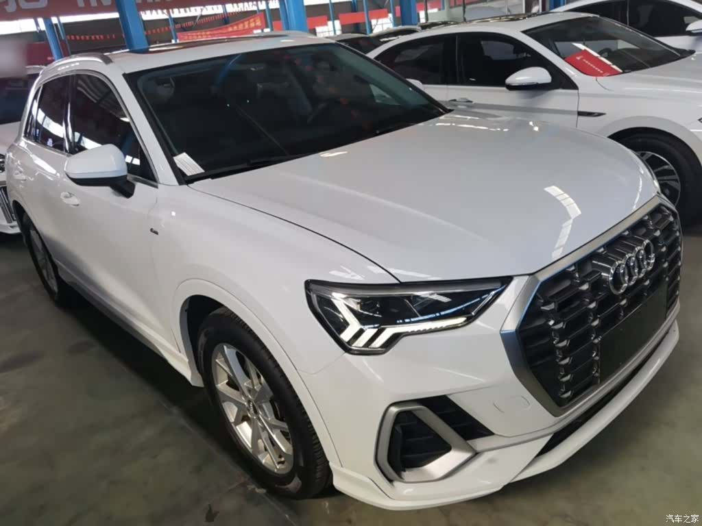Audi Q3, 2019 4
