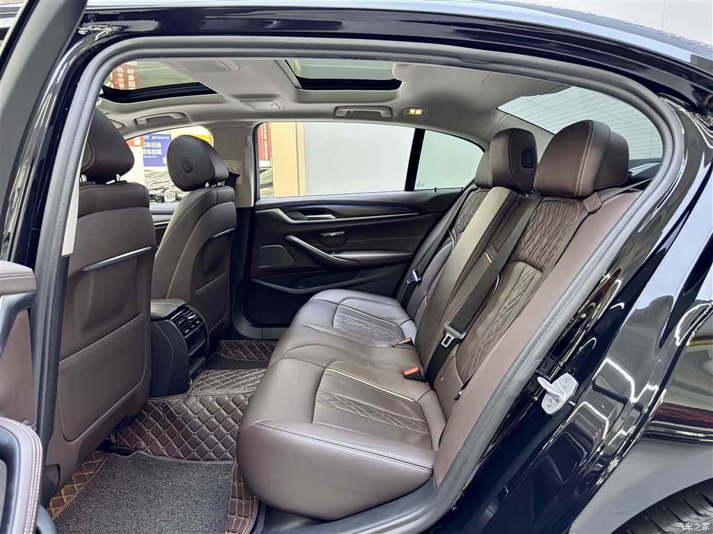 BMW 5 Series, 2020 8