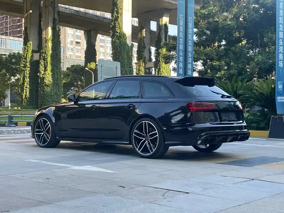 Audi RS 6 Audi RS 6