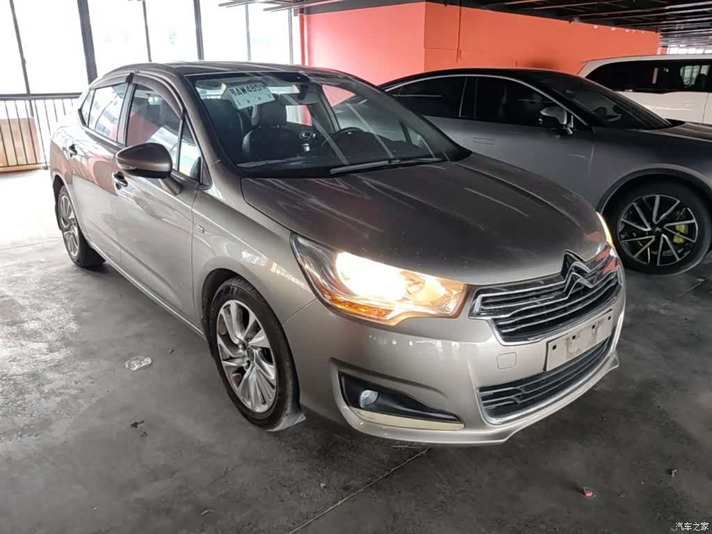 Citroen C4, 2015 4
