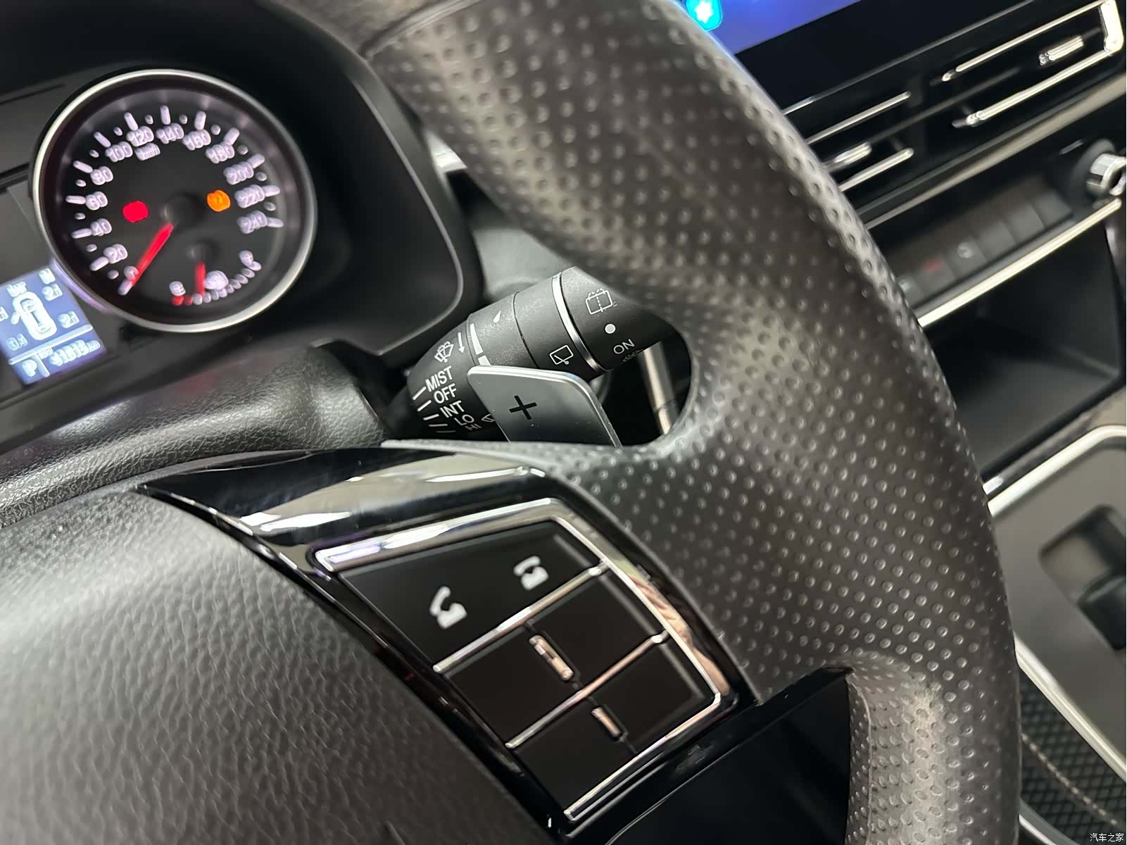 Haval M6, 2022 12