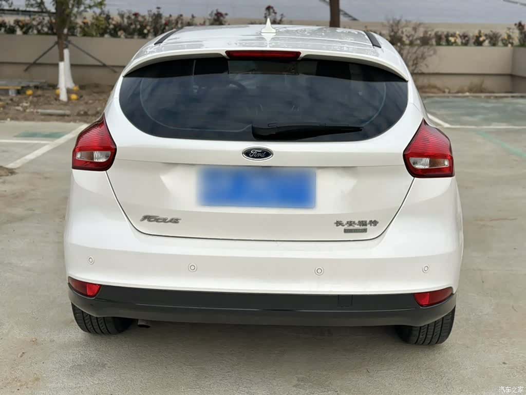 Ford Focus, 2019 16