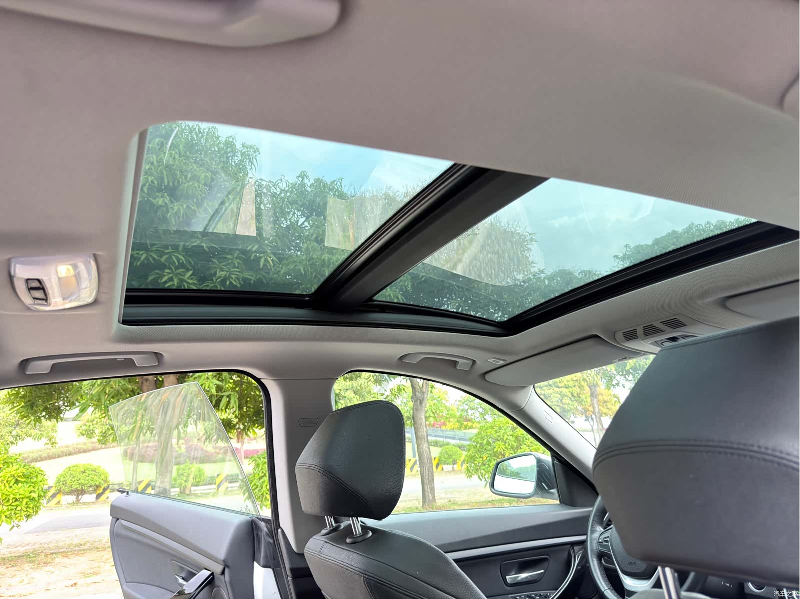 BMW 3 Series, 2019 19