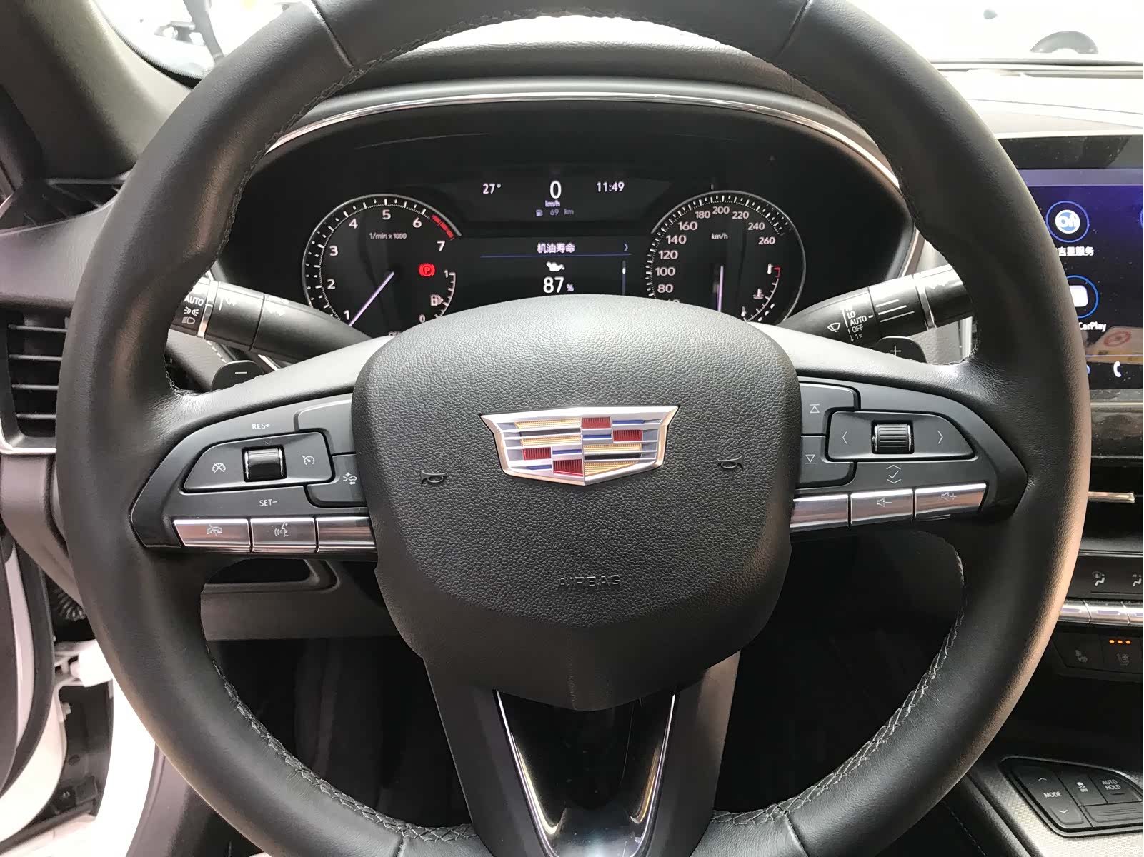 Cadillac CT5, 2022 10