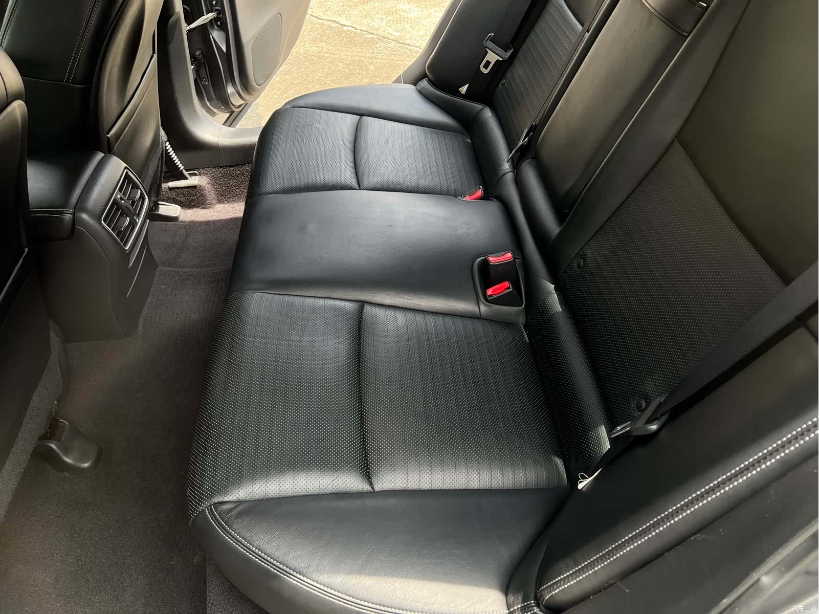 Infiniti Q50, 2017 11