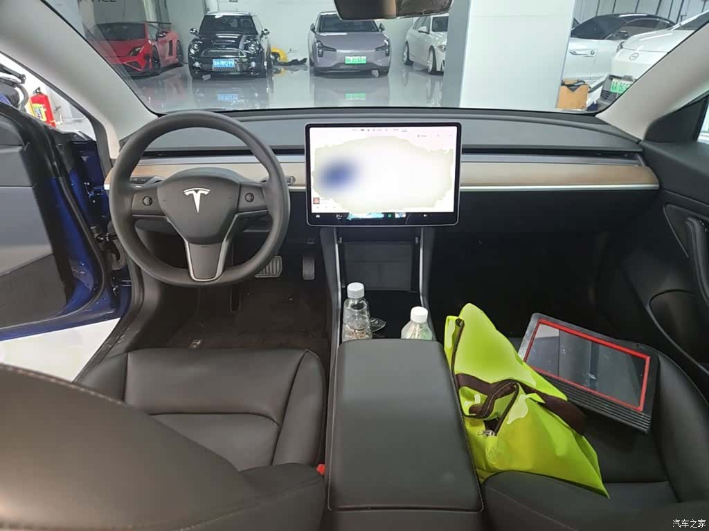Tesla Model 3, 2020 10