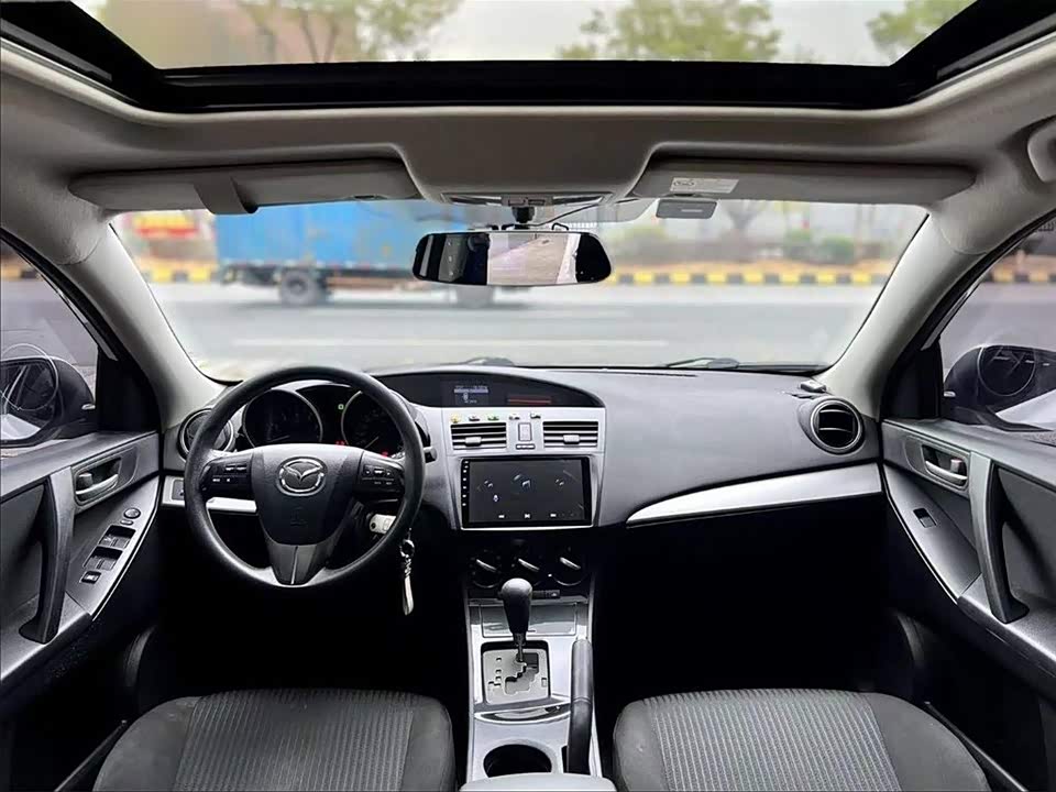 Mazda 3 star Cheng Mazda 3 star Cheng