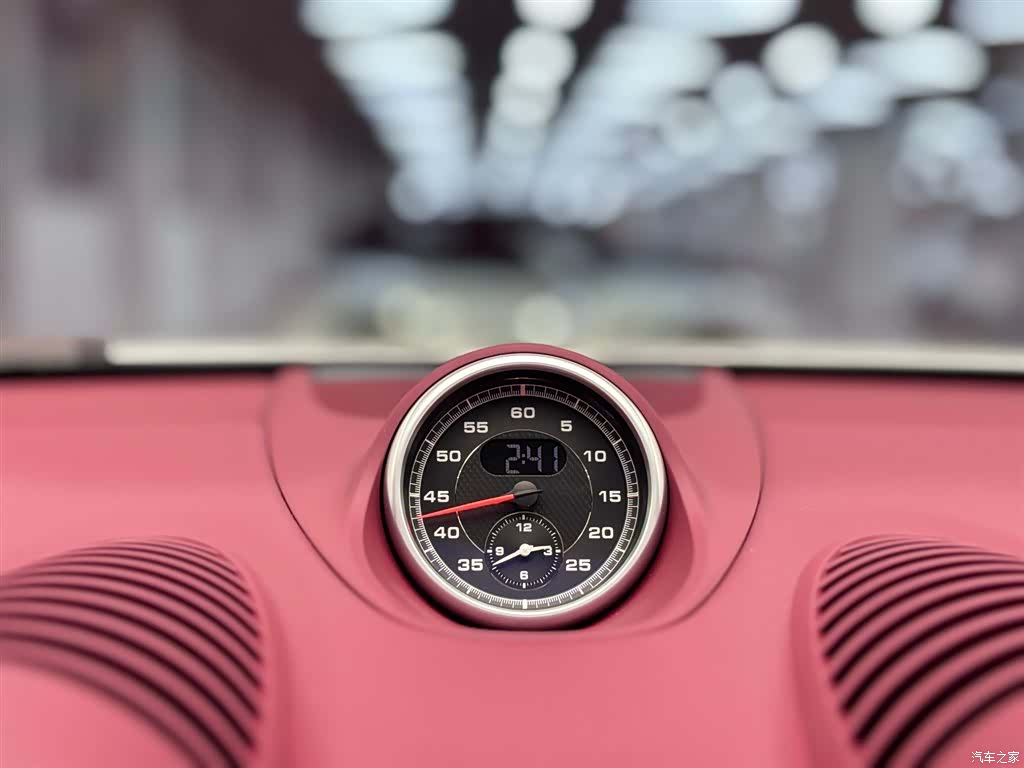 Porsche Boxster, 2026 19
