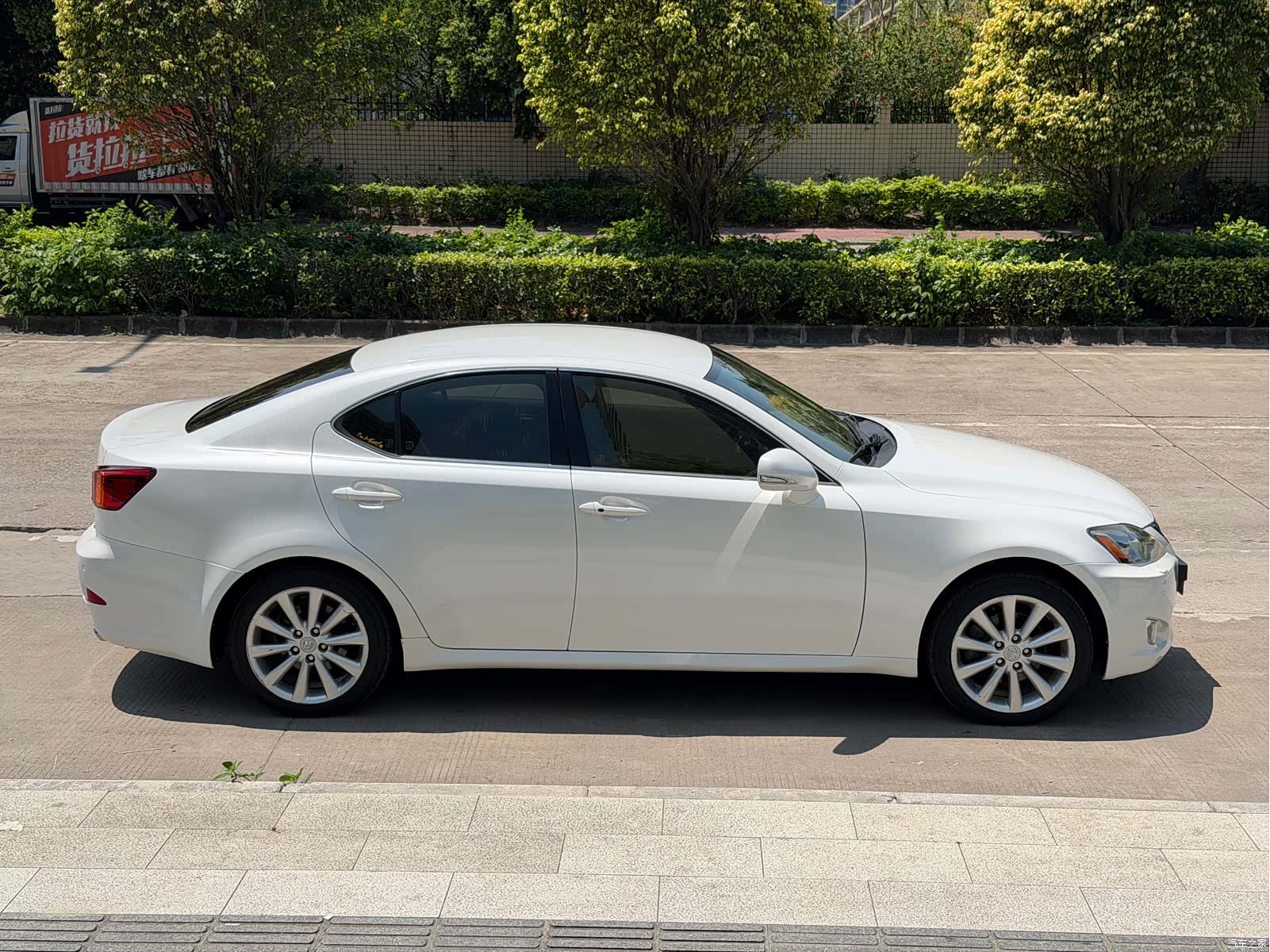 Lexus IS, 2009 11