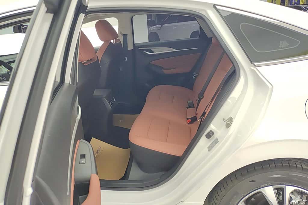 Changan Eado, 2025 11