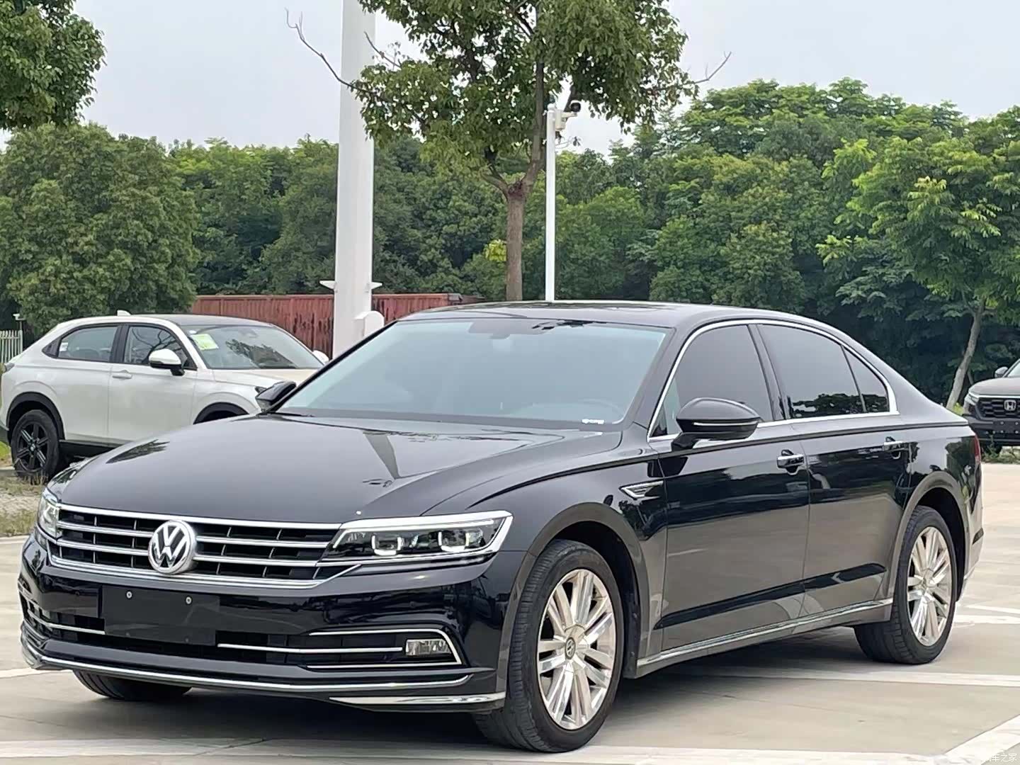Volkswagen Phideon, 2017 1