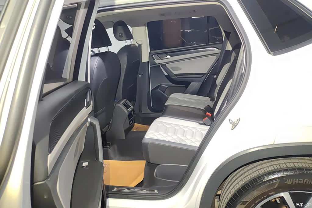 Volkswagen Tayron, 2024 11