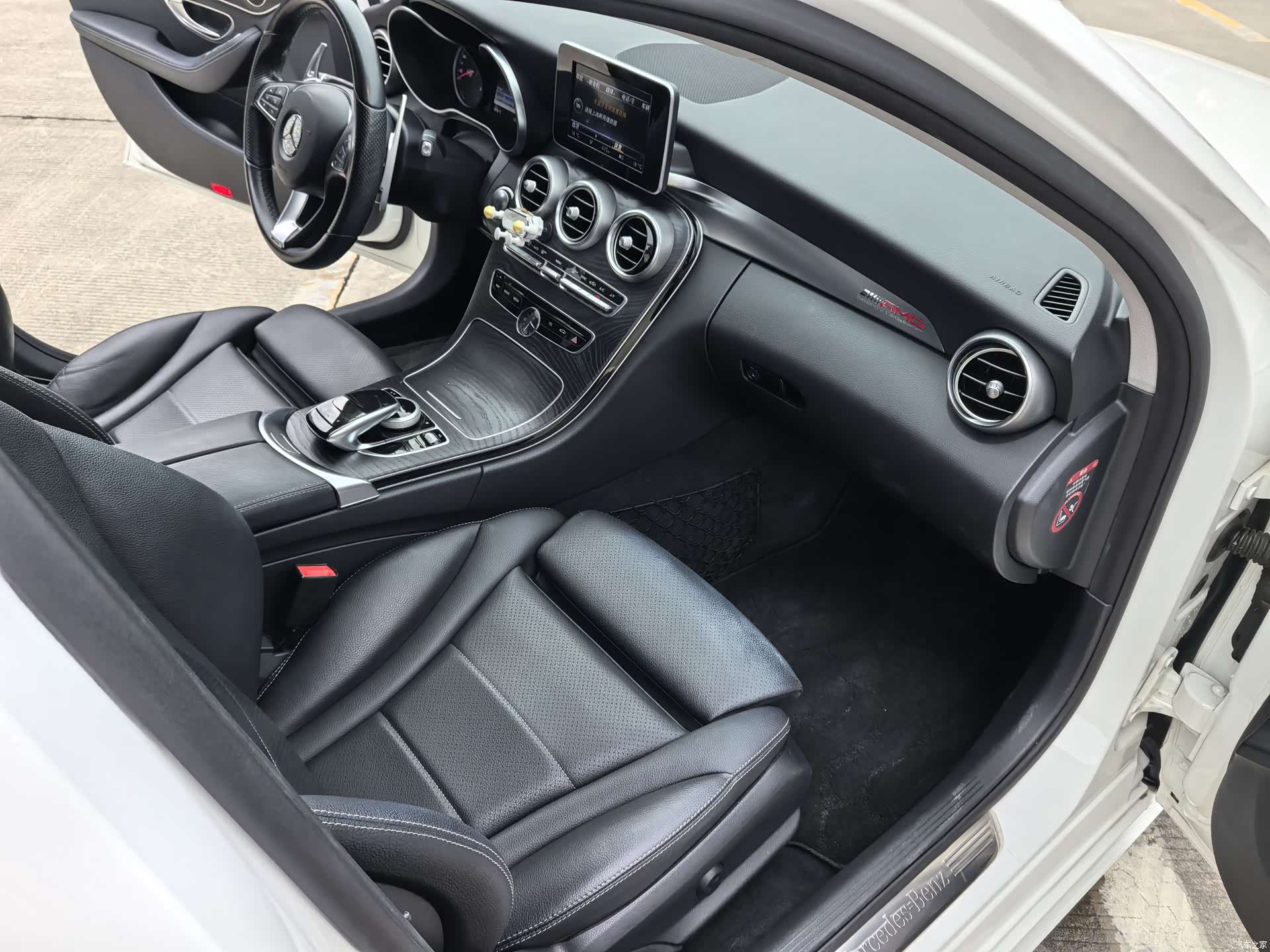Mercedes-Benz C-Class, 2016 10