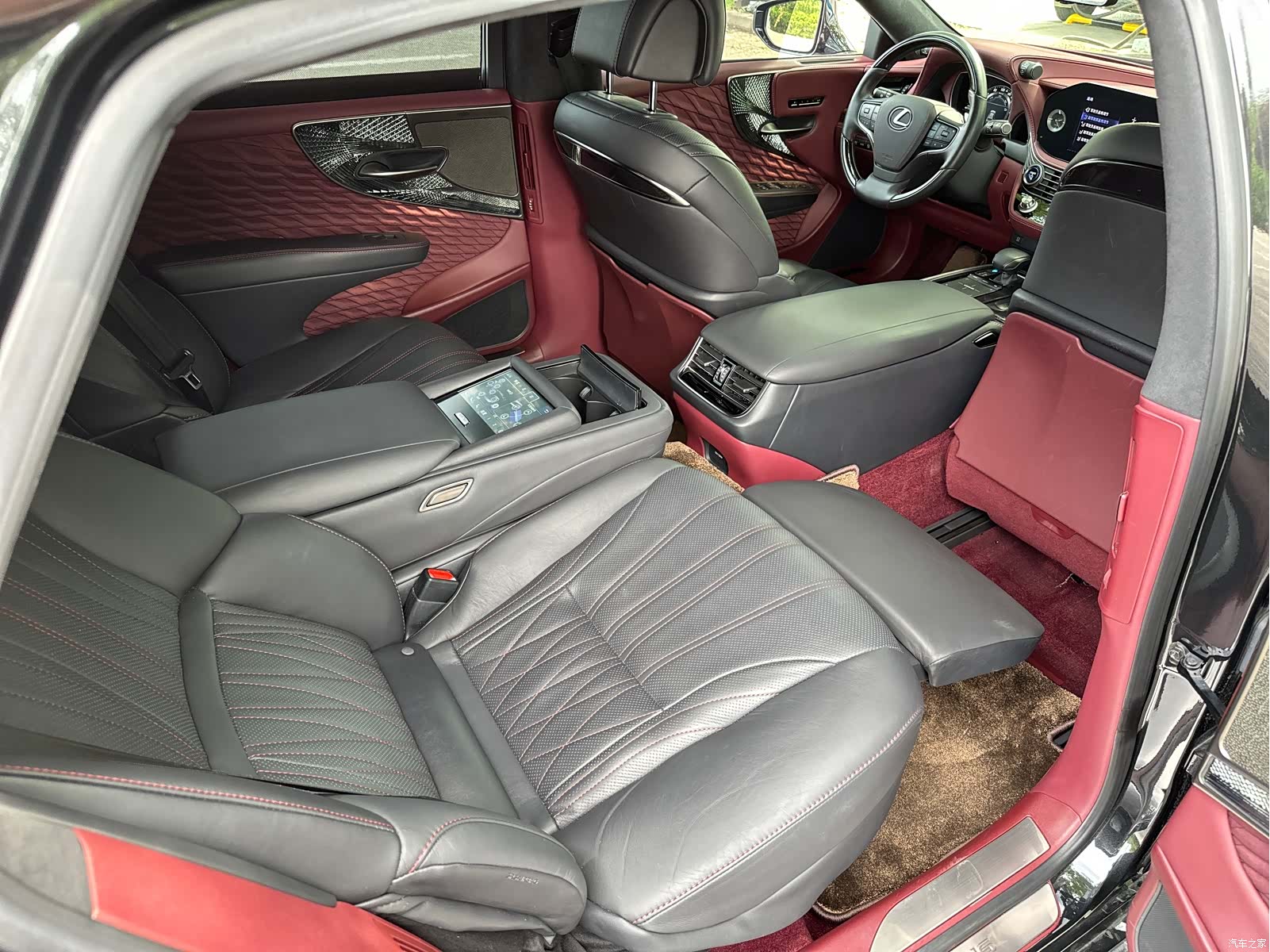 Lexus LS, 2021 47