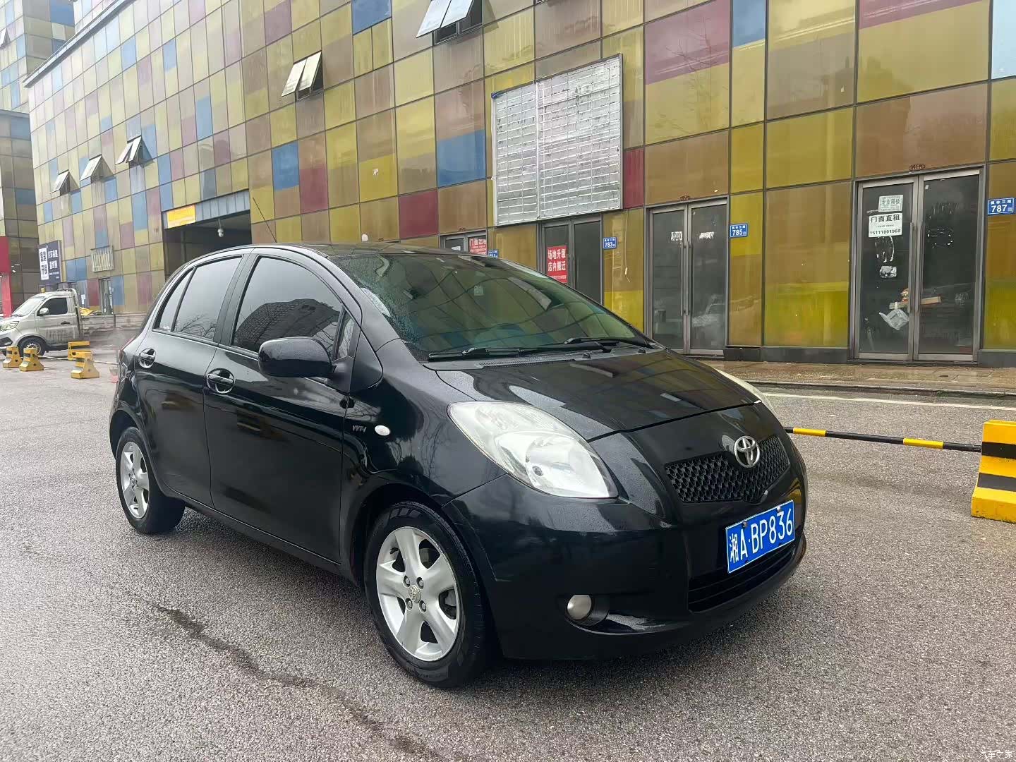 Toyota 1.6E, 2010 3