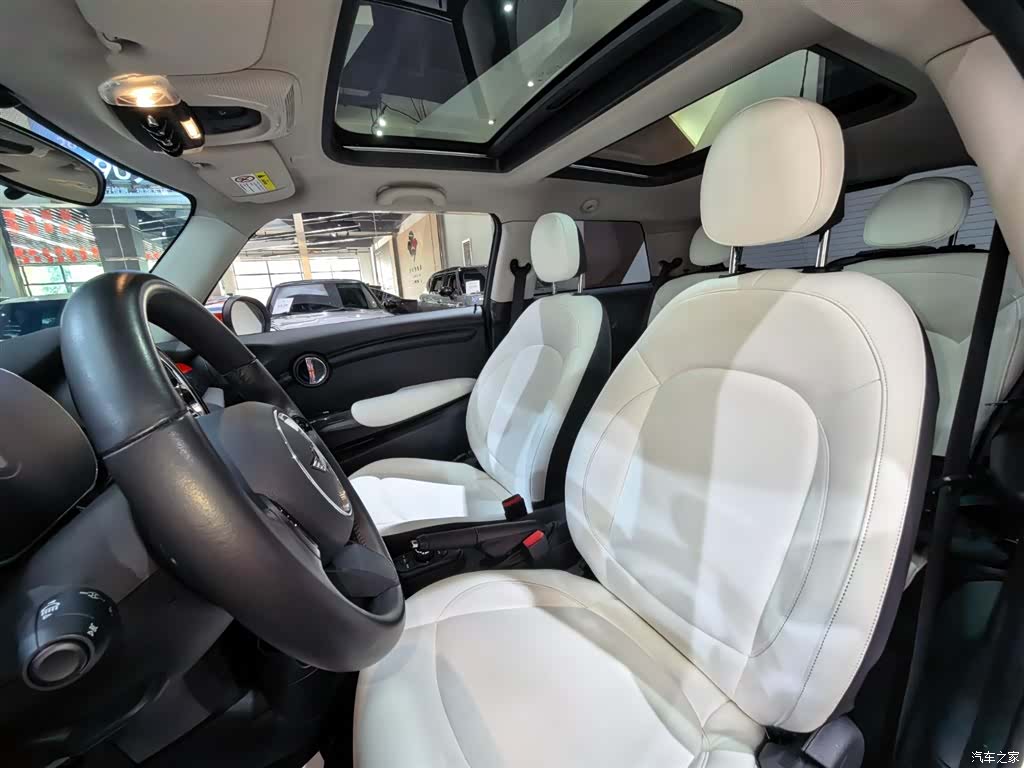 Mini ONE, 2023 13