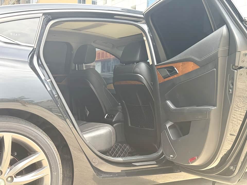Hongqi H5 Hongqi H5