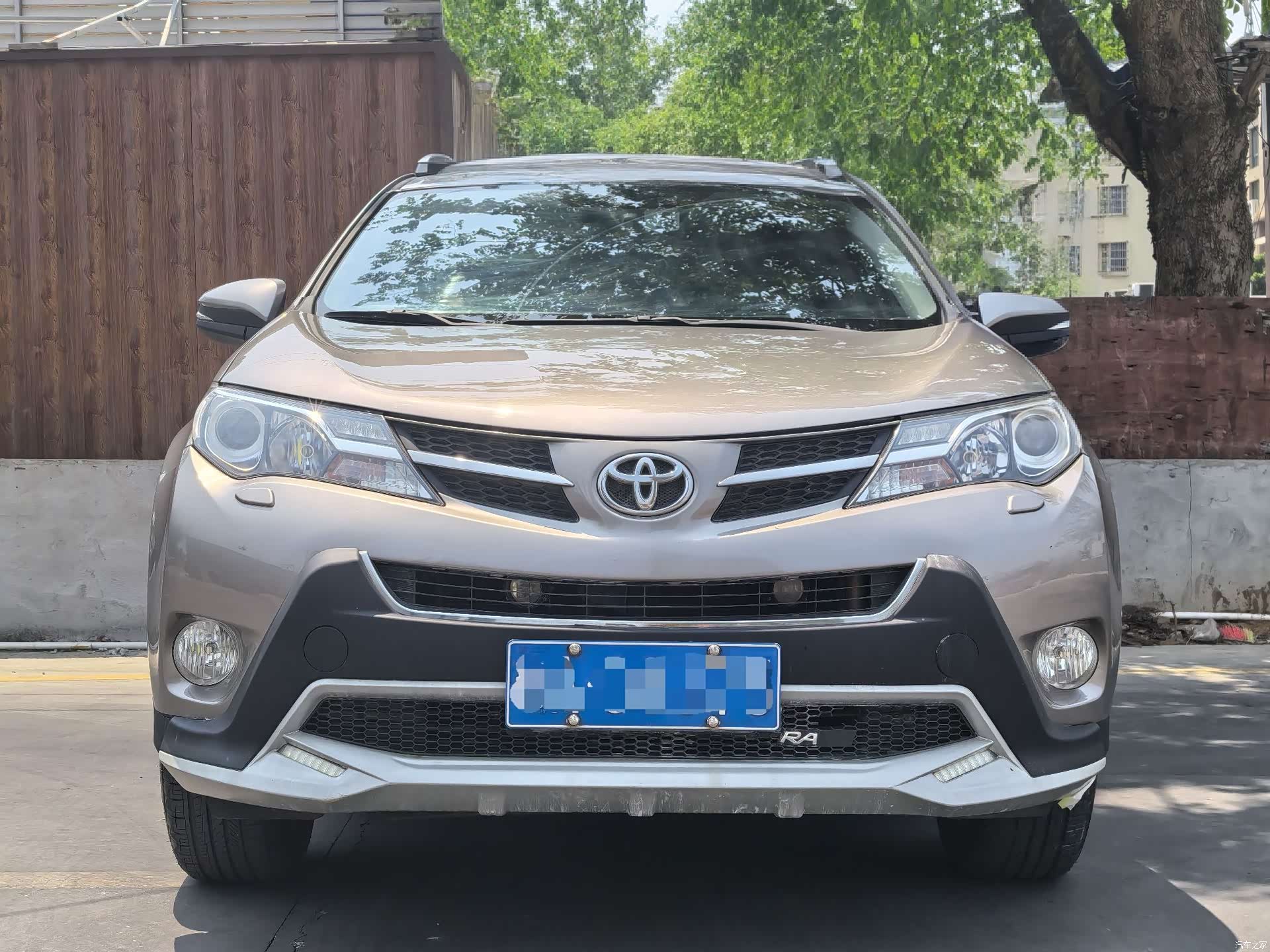 Toyota RAV4, 2014 2