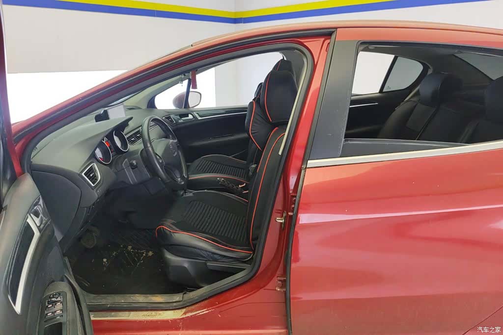 Peugeot 308, 2013 9