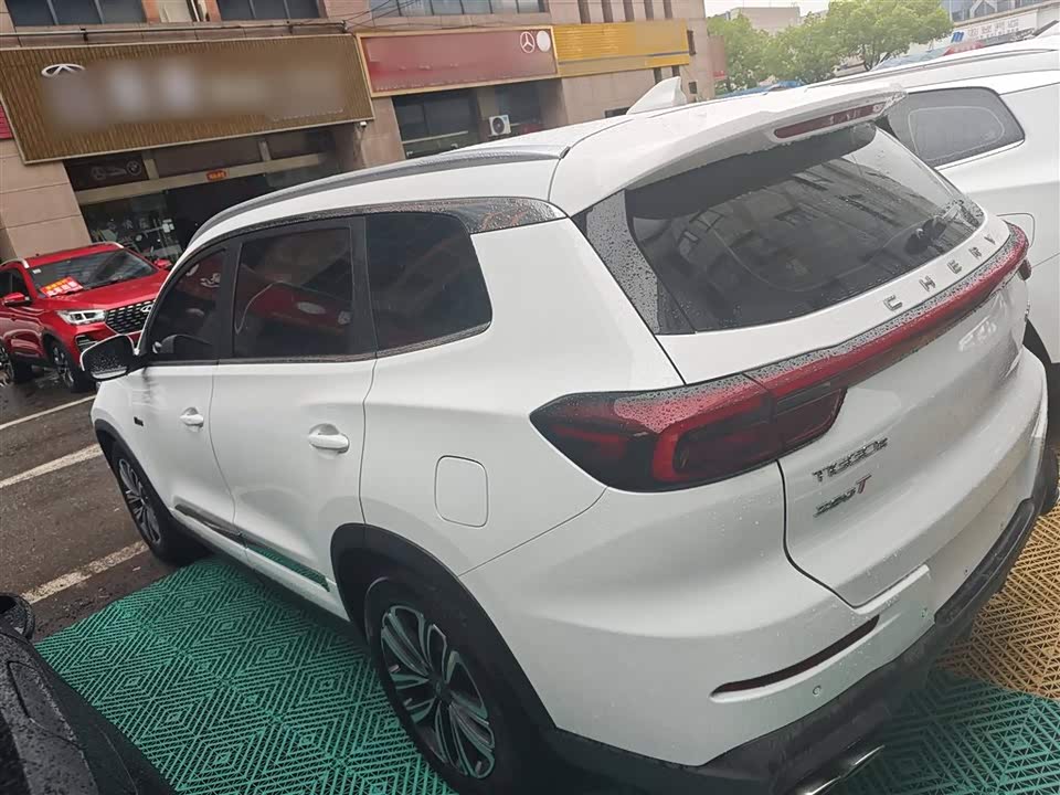 Chery Tiggo 8