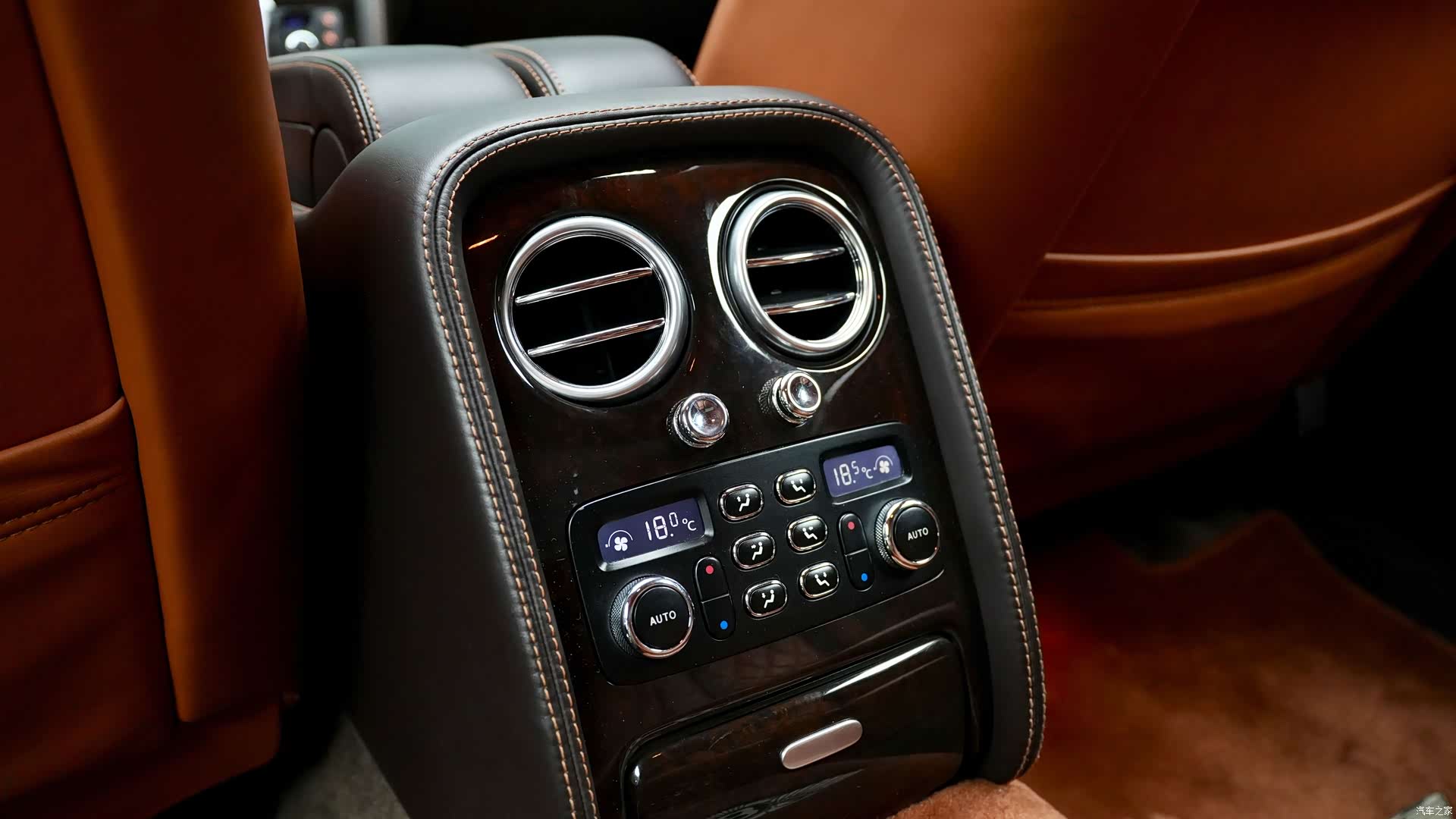 Bentley Flying Spur, 2011 20