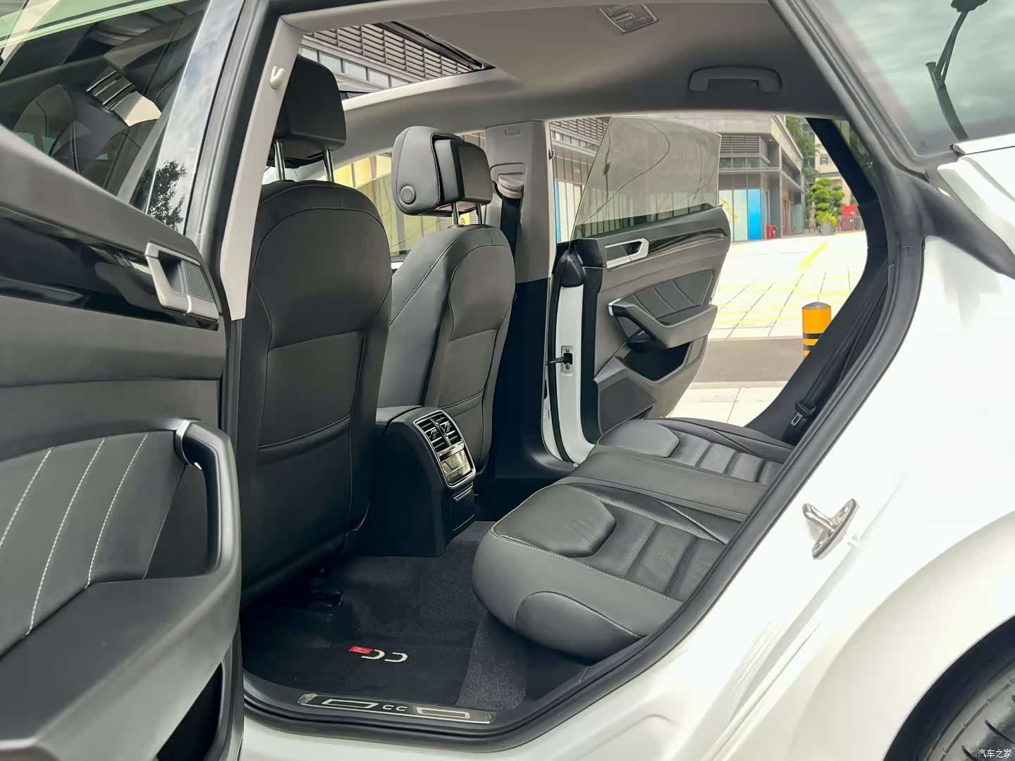 Volkswagen CC, 2024 9