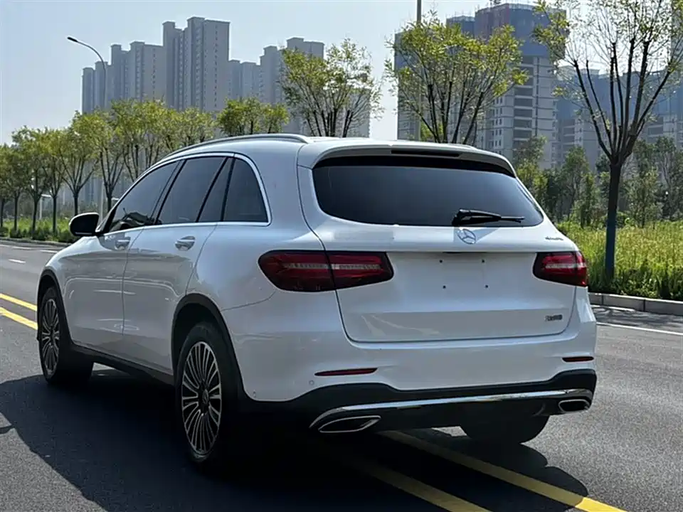 Mercedes-Benz GLC Mercedes-Benz GLC
