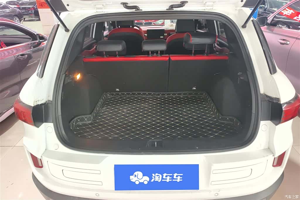 Geely Icon, 2020 4