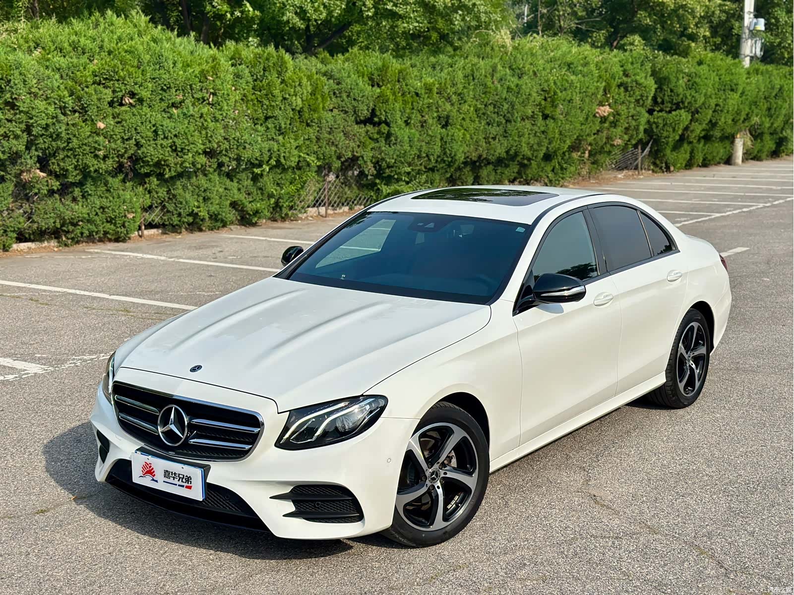 Mercedes-Benz E-Class, 2018 3