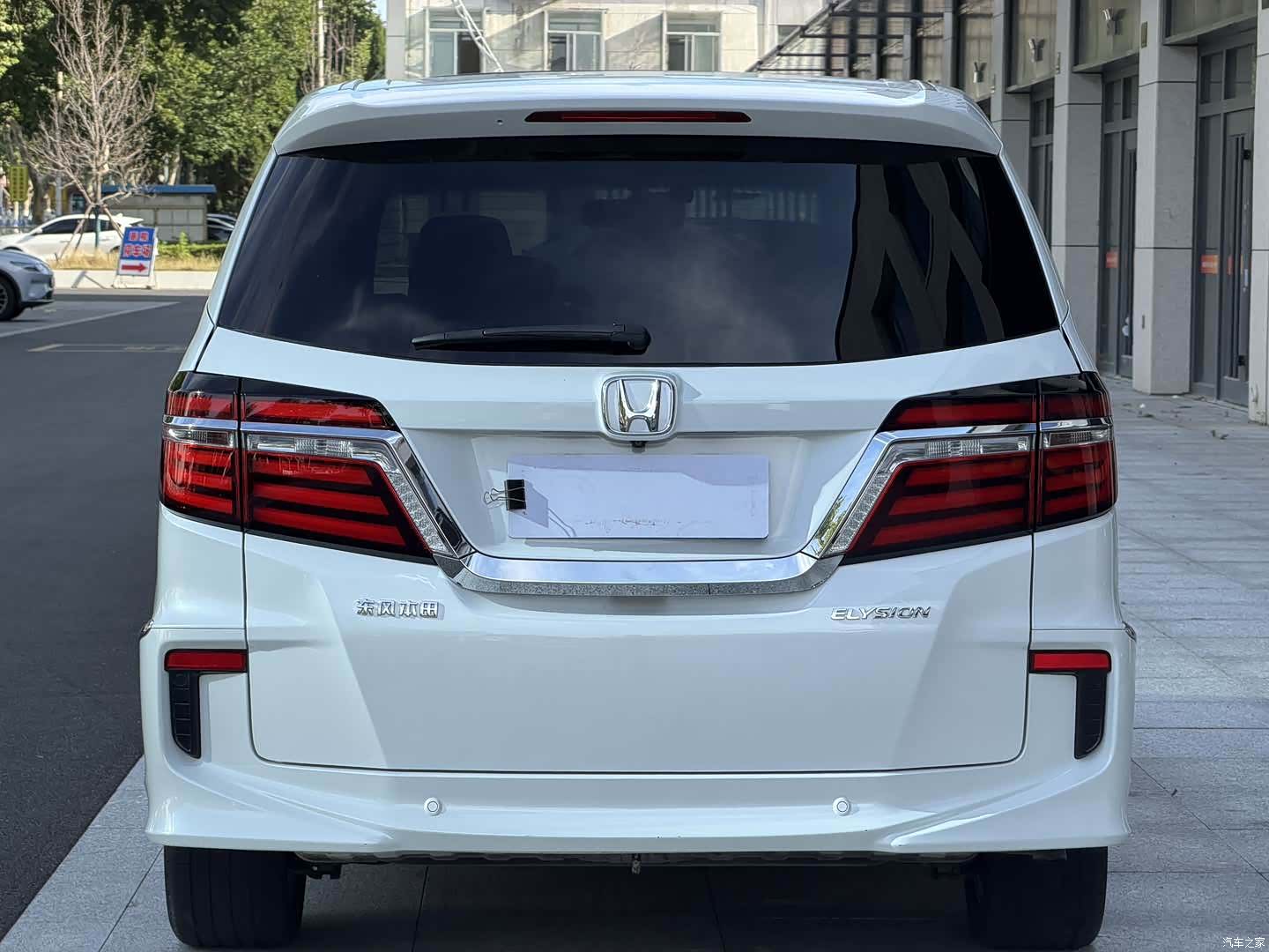 Honda Elysion, 2018 все фото