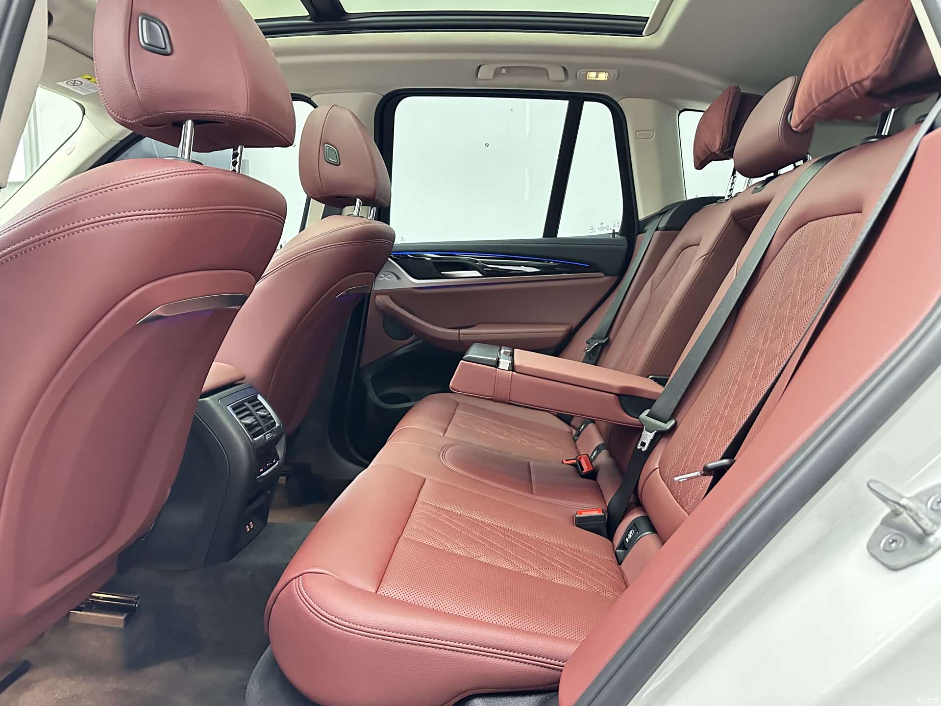 BMW X3, 2024 10