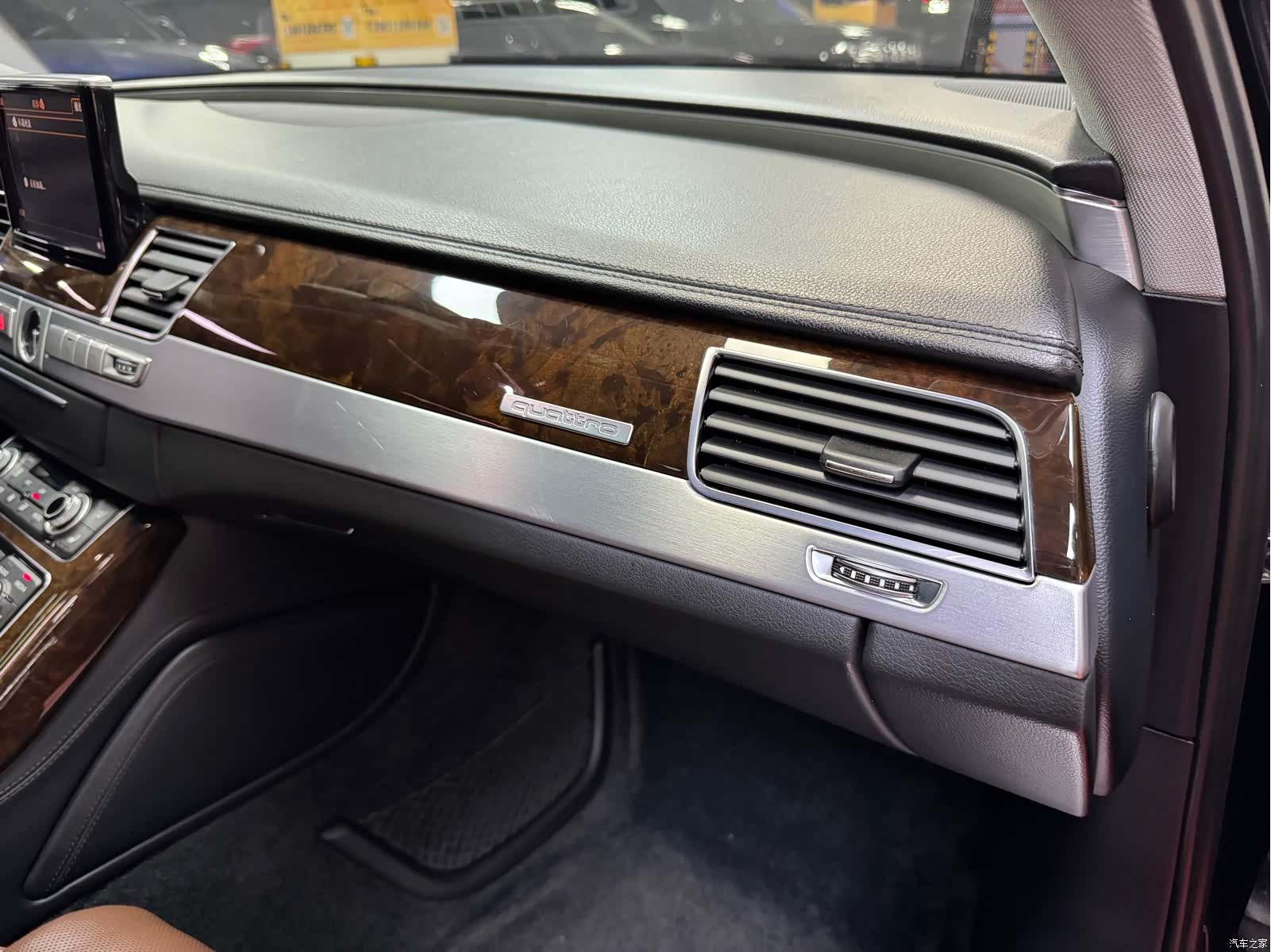 Audi A8L, 2014 30